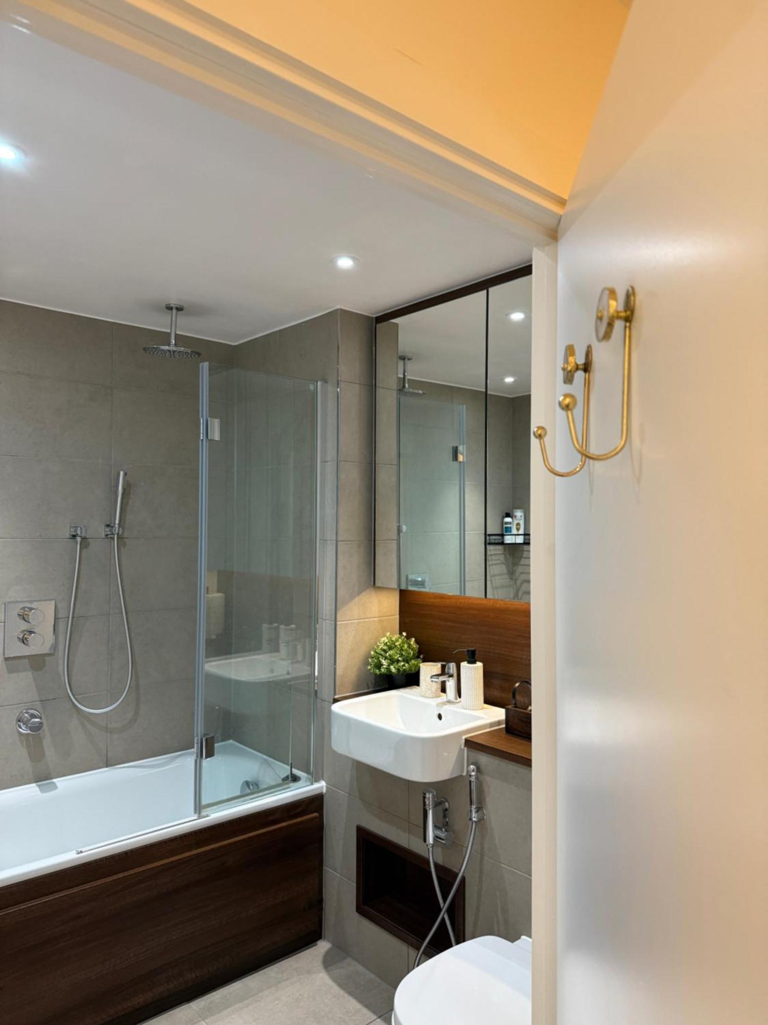 Renovated Charm - Hideaway Apartamento Londres